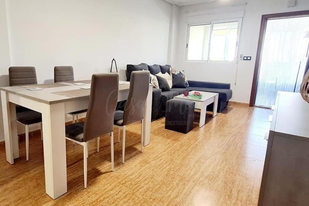 סן פדרו דל פינטר Agreable Appartement Avec Piscine Commune מראה חיצוני תמונה